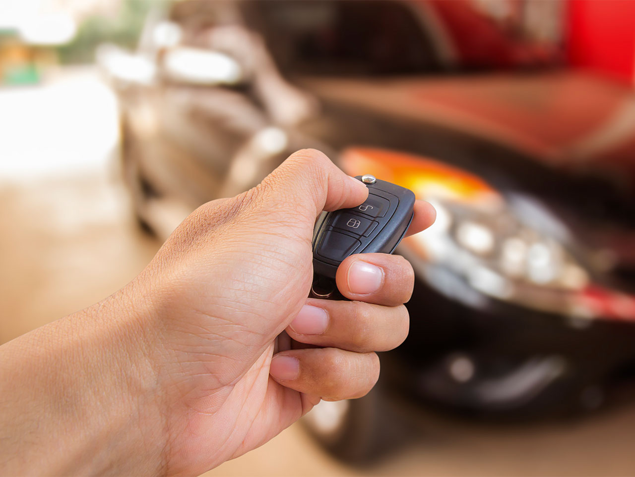 banner-services-alarm-car